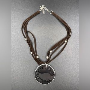 Retired Silpada Designs Shell Pendant Necklace